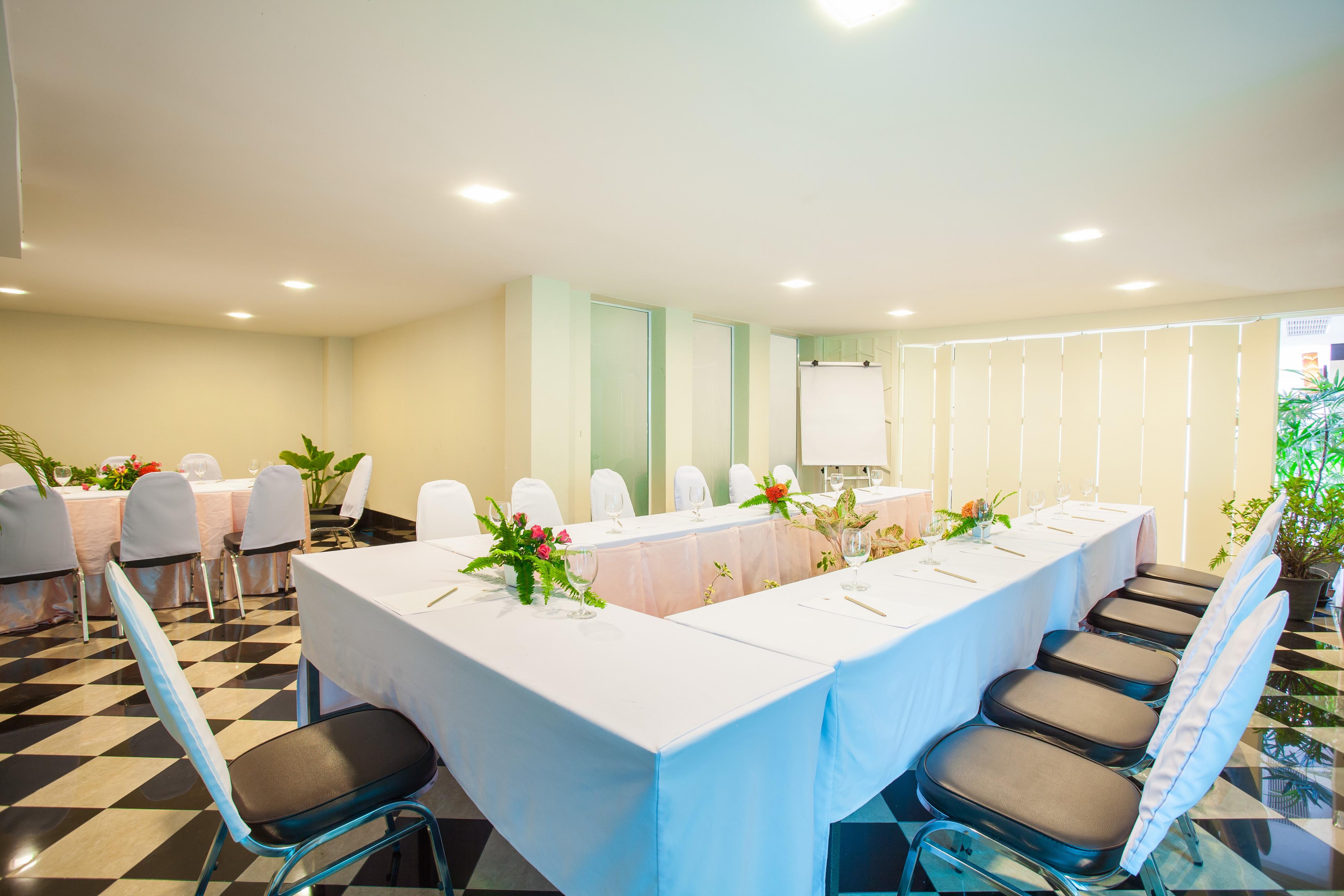Paradise Hotel Udonthani Ngoại thất bức ảnh